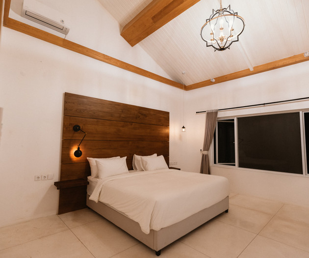 Luxury Ocean Front Private Pool  5 BDR Nalas Villa