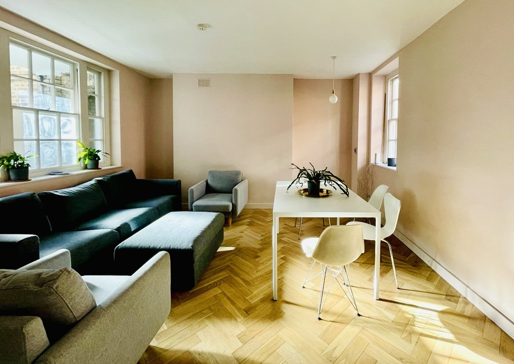 Newly refurbished SW1 Grade 2 listed apartment preview