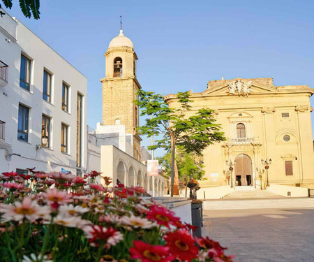 Fancy Apt. in historic Chiclana centro,