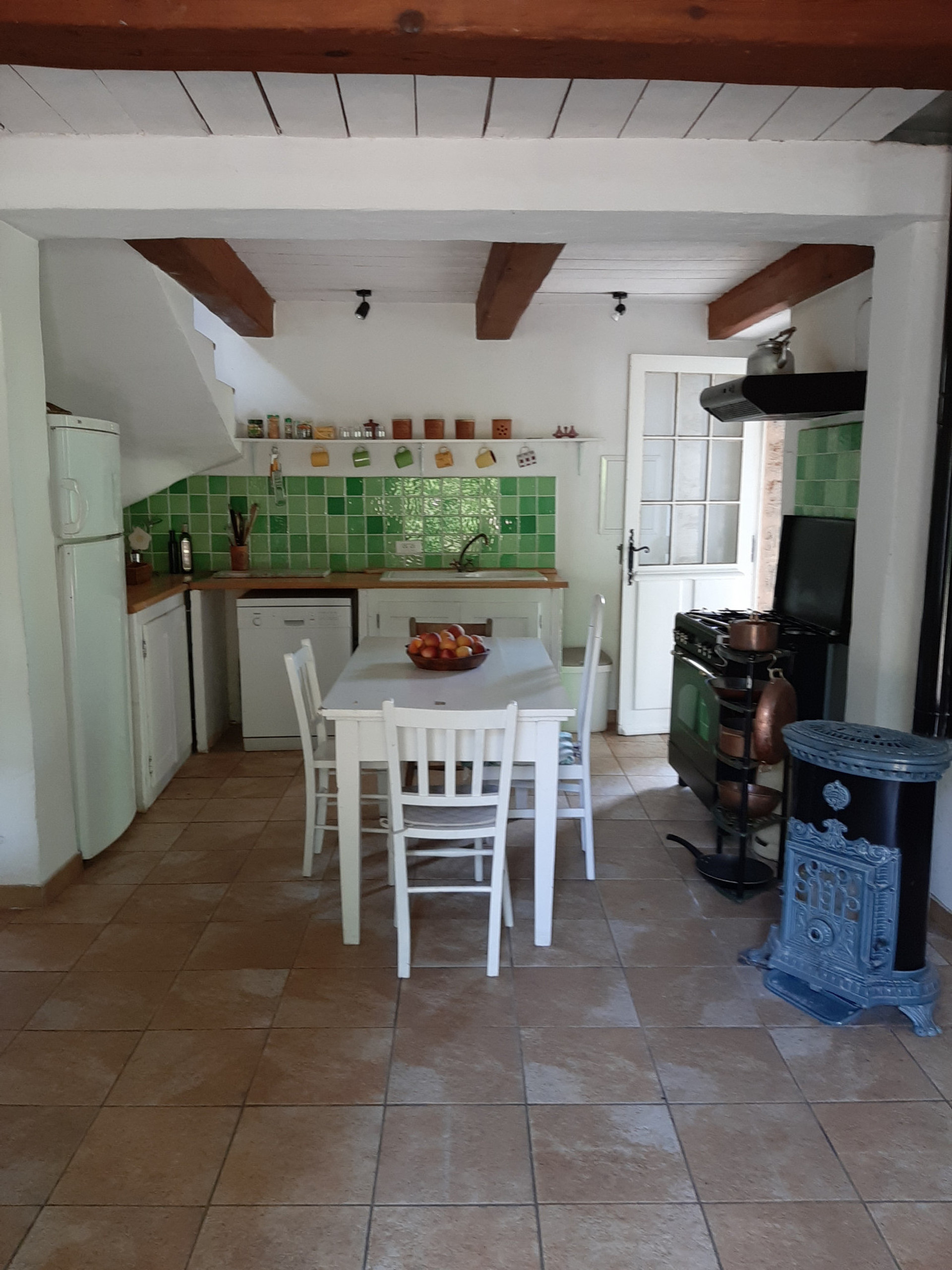 kitchen/dining