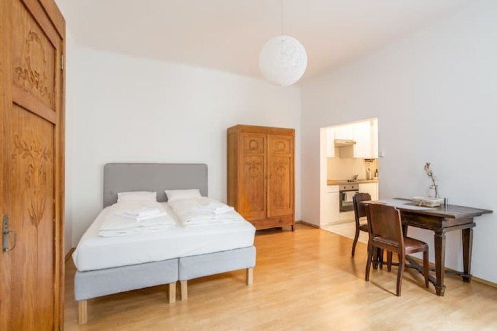 Practical apartment, 20 minutes to center preview