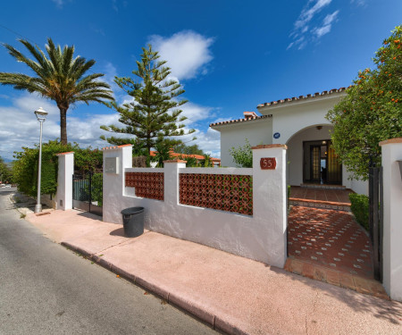 Andalusian House with private pool up to 12 people