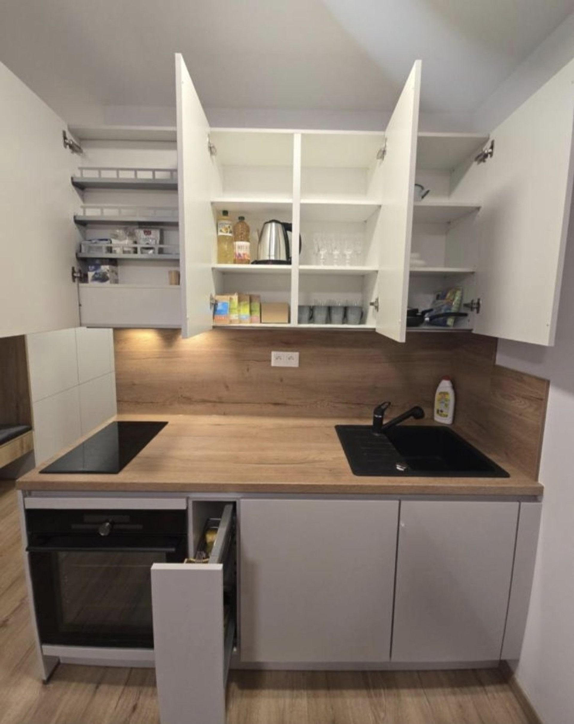 Kitchen cabinets and appliances
