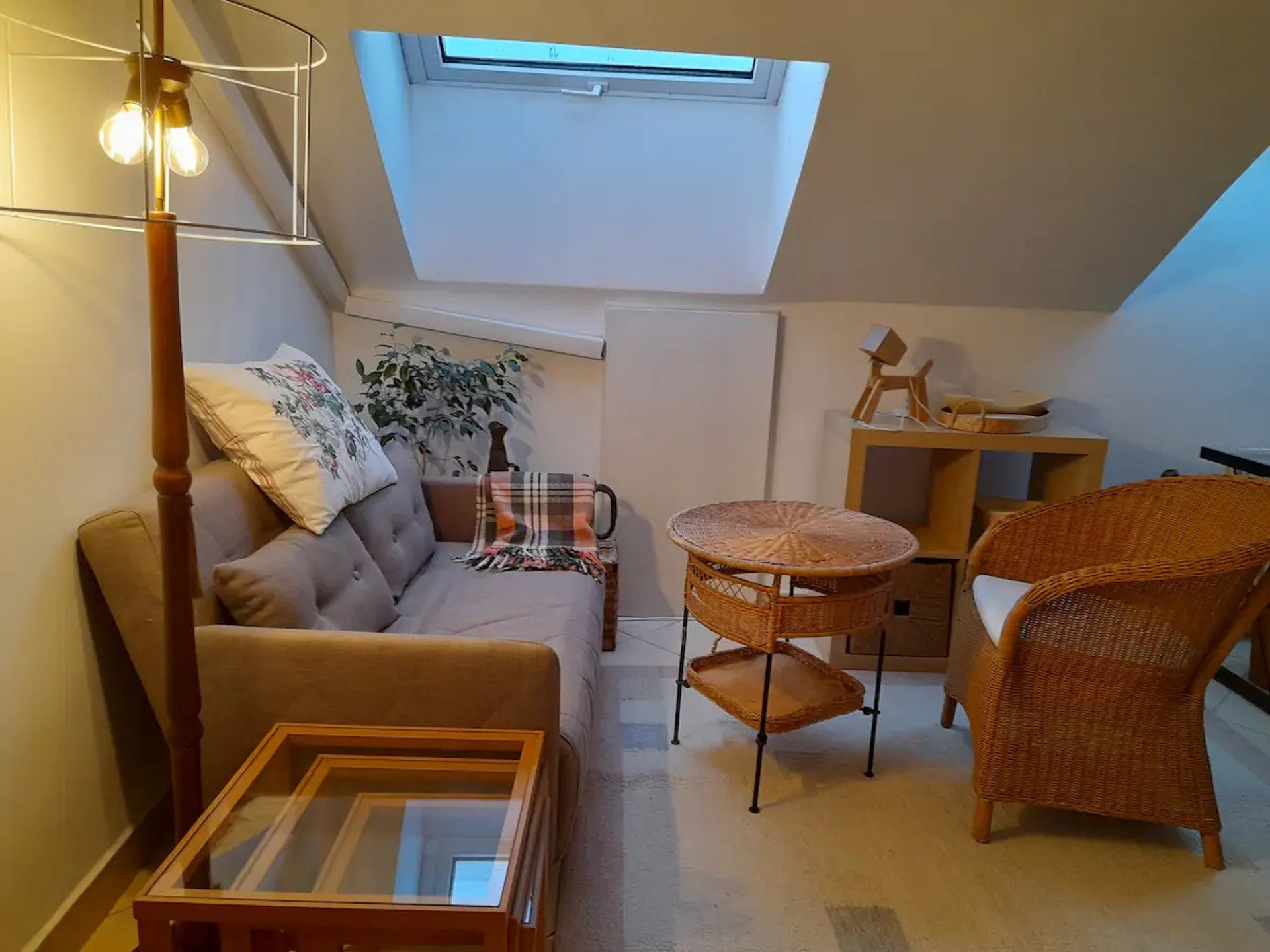 sitting area