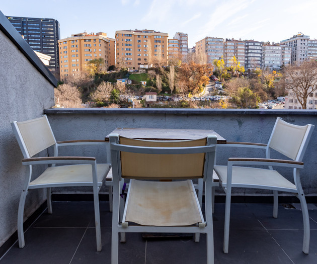 Fabulous Fulya : 3BR 2Ba | Duplex | Terrace | Mall