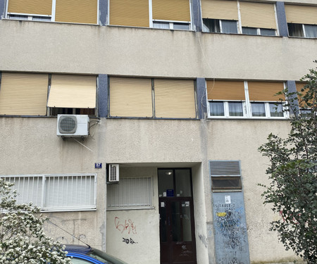 Two-bedroom flat in central Split