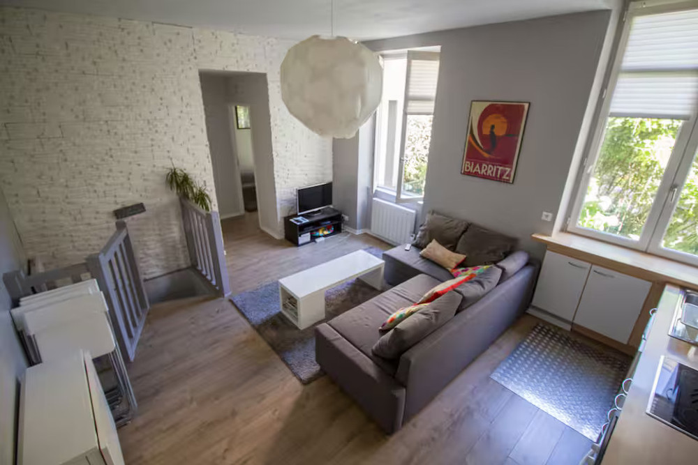 Central Biarritz Gem: 2BR, 4-Min Walk to the Beach preview