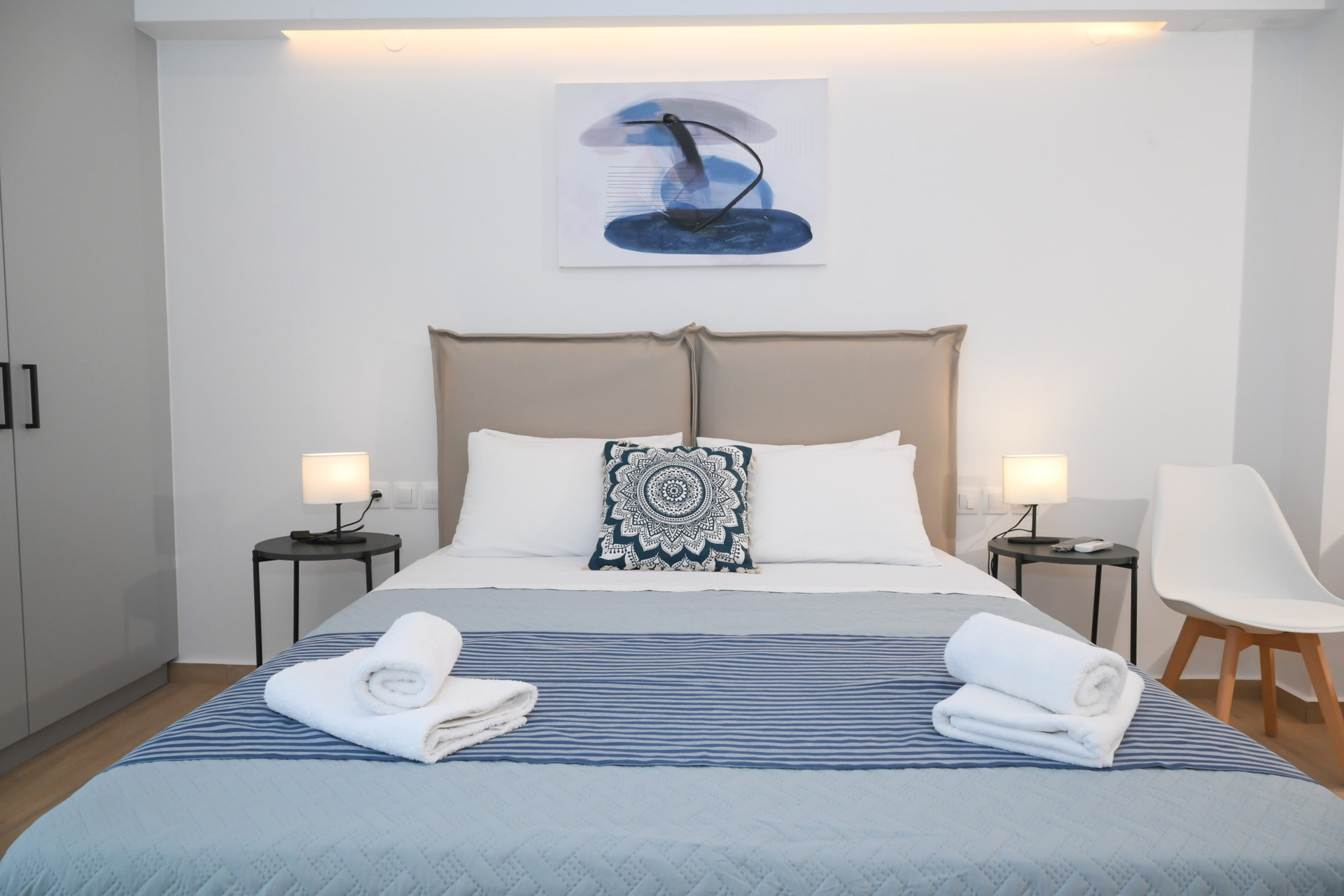 BED B7