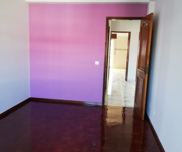 Apartamento T2 mobilado e equipado