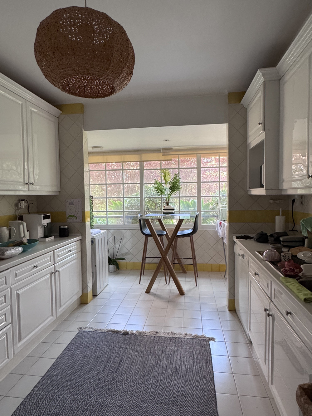 Cozy apartment by the ocean & Cascais downtown preview
