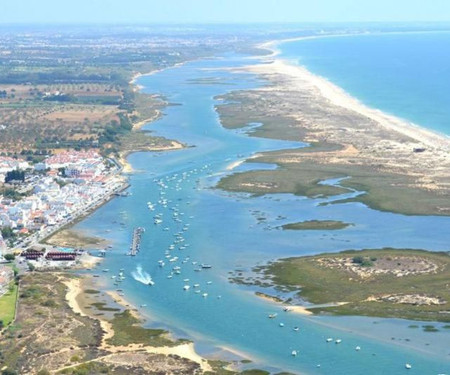 Sunny 2 bedroom apartment in Cabanas de Tavira