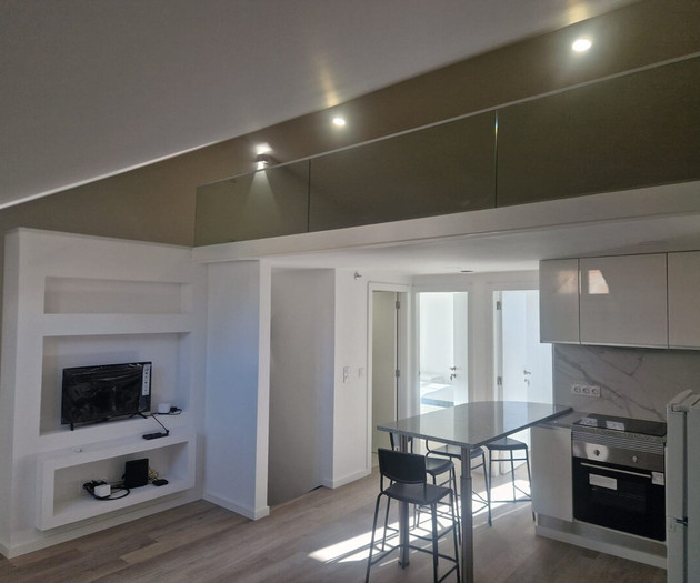 2-Bedroom Duplex Apartment - Lisboa