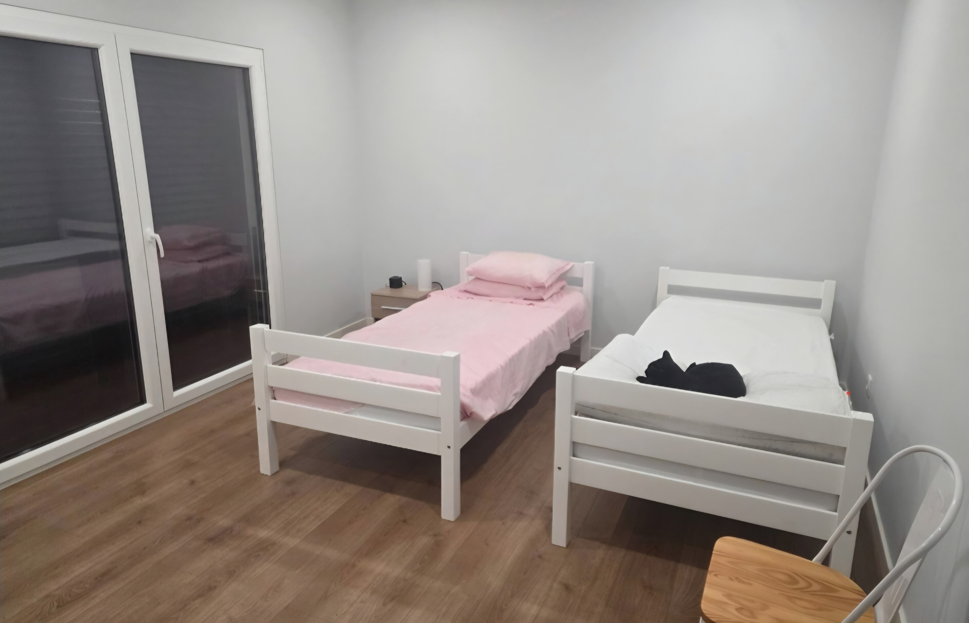 Double single bed room