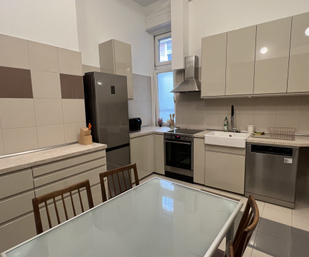 Parkside Paradise: Spacious flat @Liberty Square