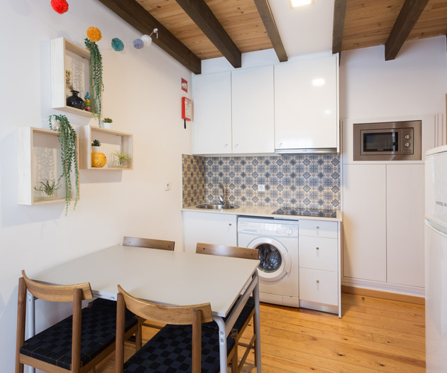 2 Bedroom 2 Bathroom Apartment with River Views