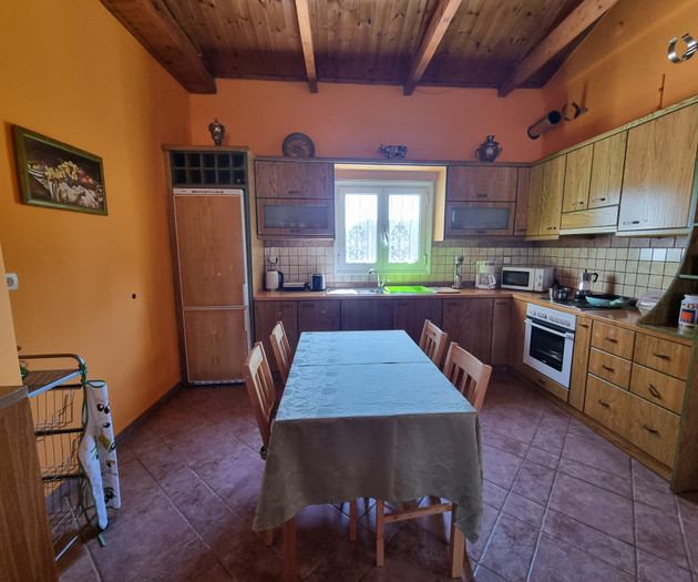 CountryHouse into a farm