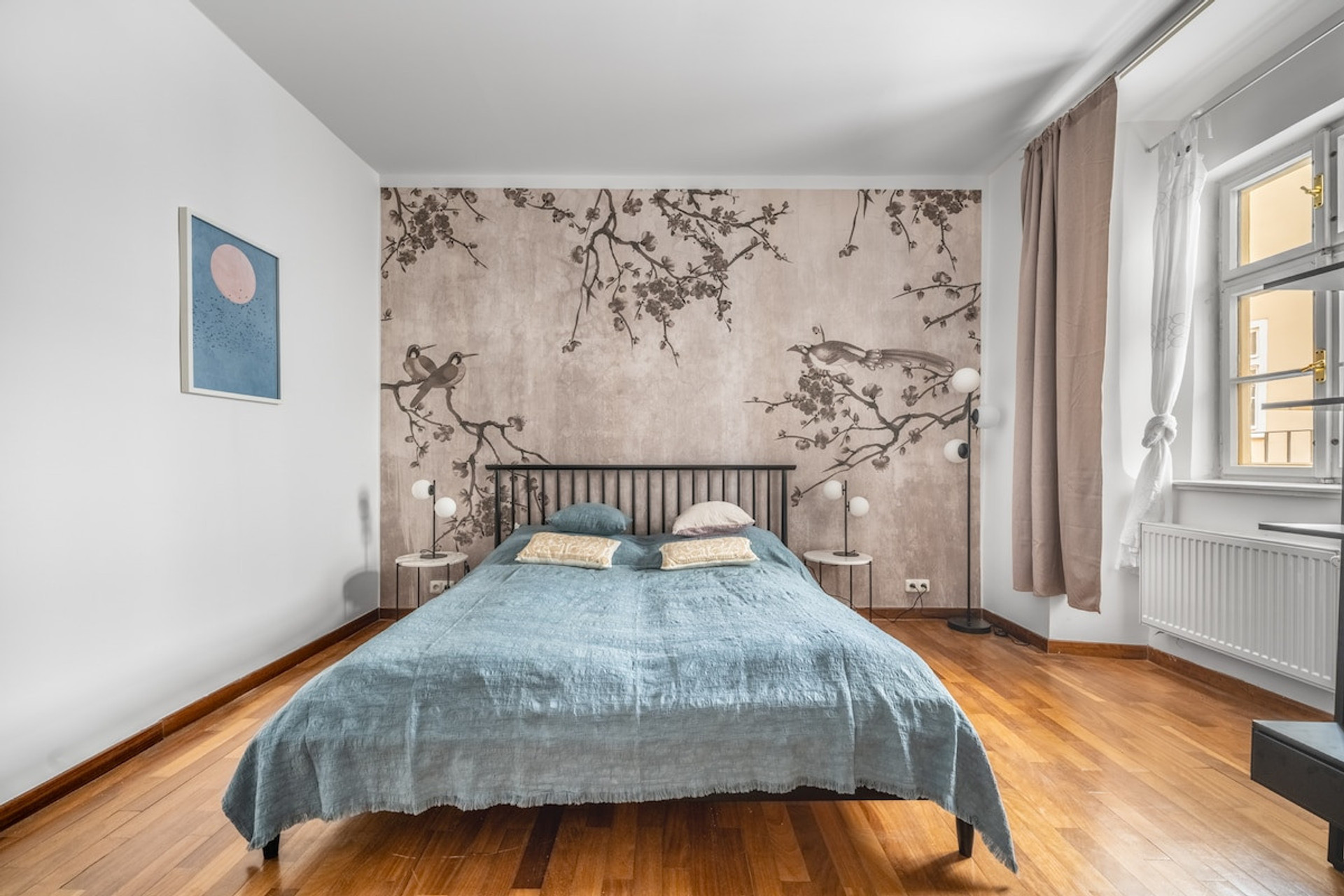 Bedroom image 1