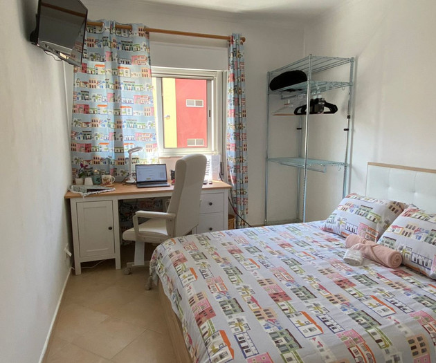 Room in quiet area - 30min from Lisbon