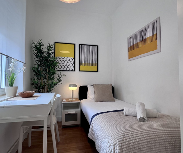 Peachy Stays 4-Bedroom Brand New Central Flat
