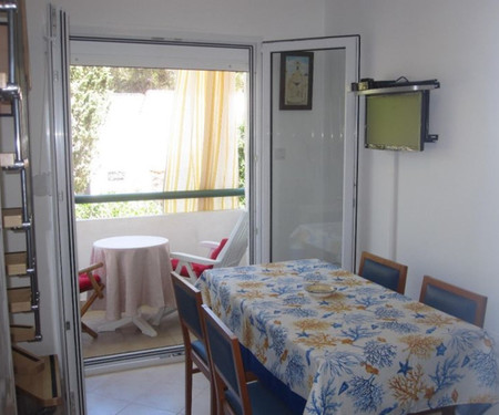 Apartman Nečujam staze