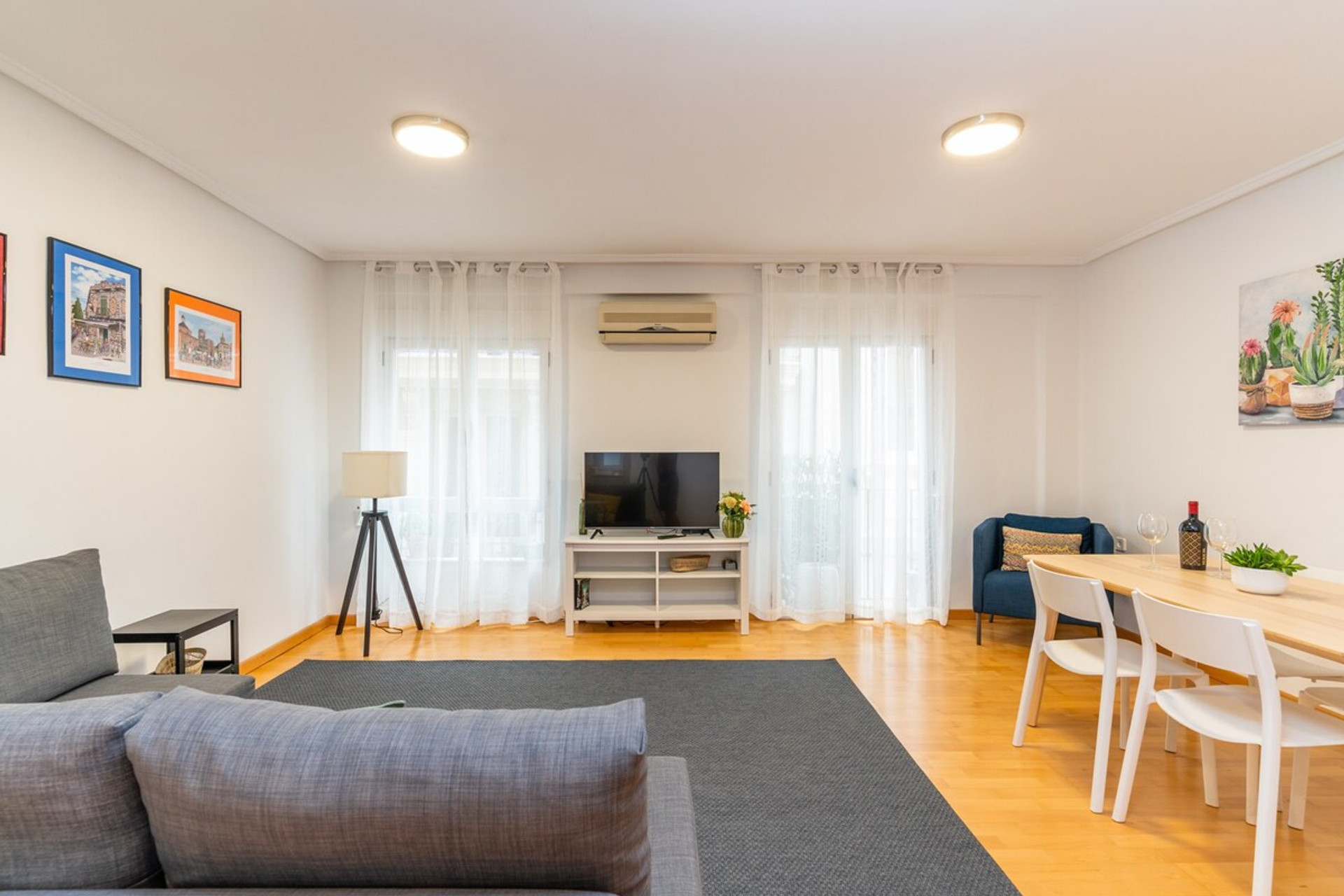 Living room with A/C to refresh the apartment to refresh the apartment 