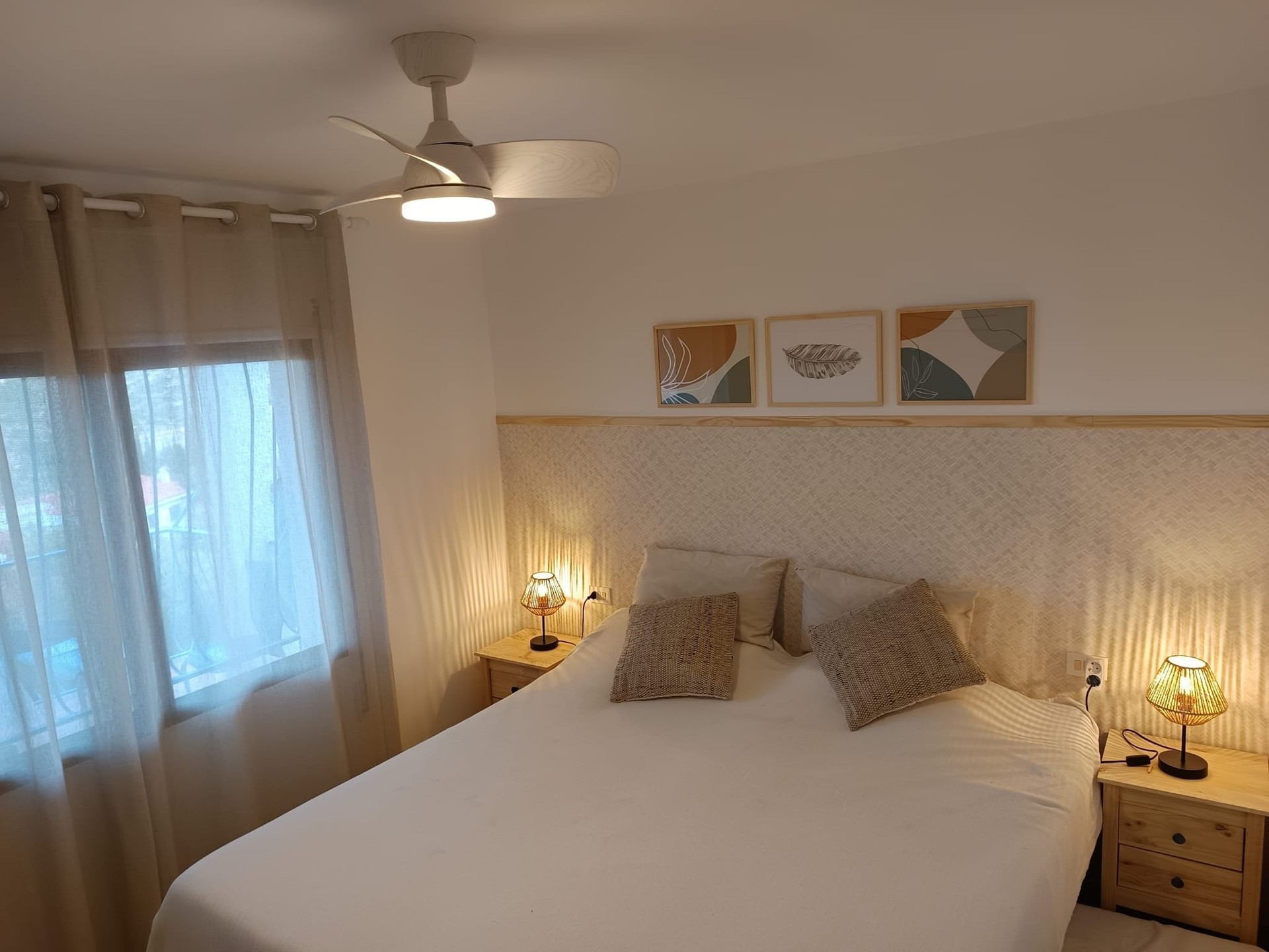 Master bedroom with lamps