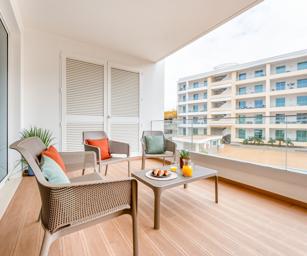 Balcony seating with city view