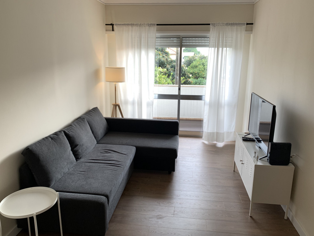 Cosy flat in Carcavelos - Available Dec 24 2025 preview