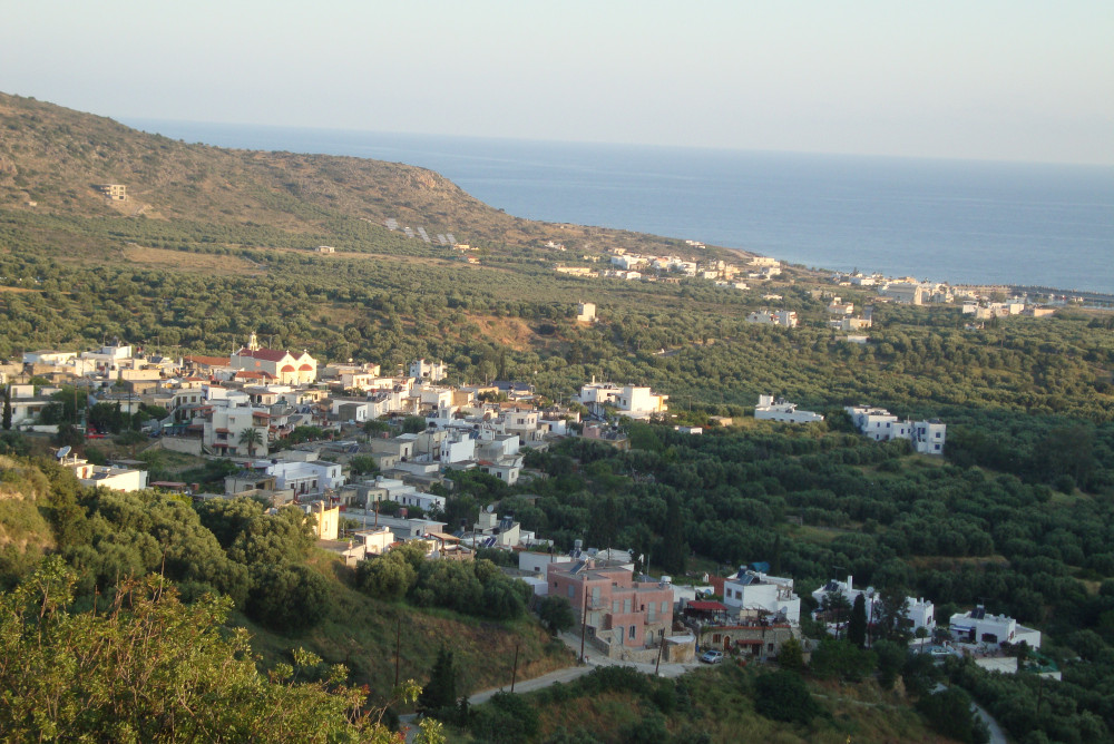 Villa in seaside Milatos village- Crete