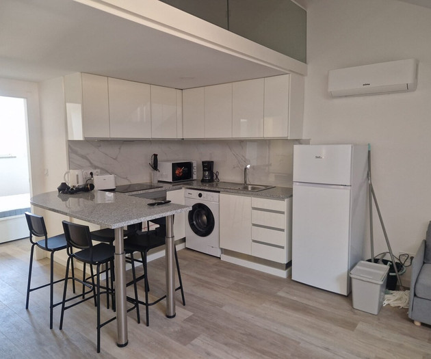 2-Bedroom Duplex Apartment - Lisboa