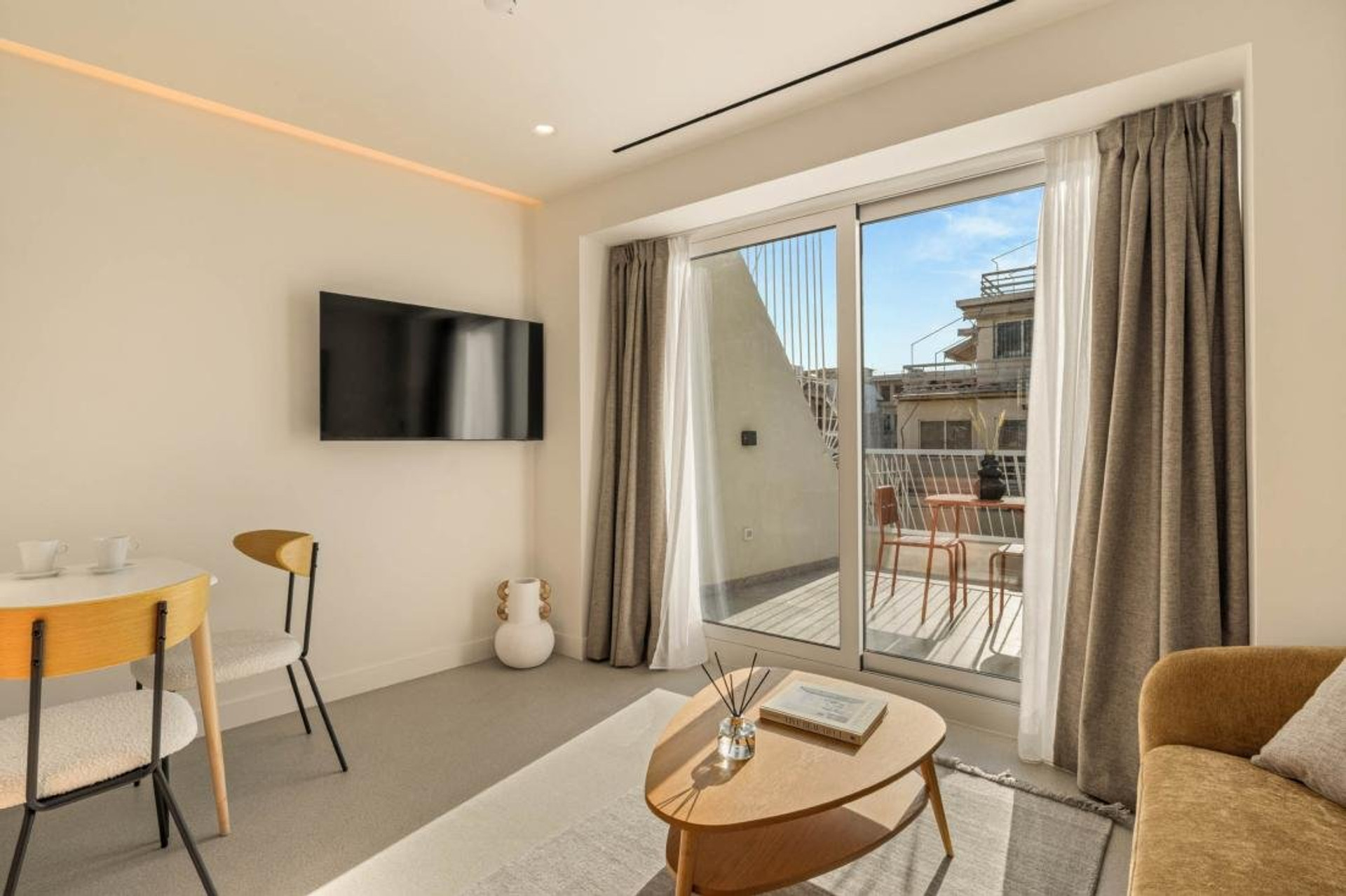 Living room with dining table