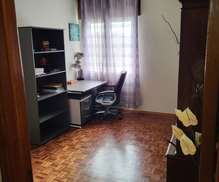 Tomar Central with 2 bedrooms and an office