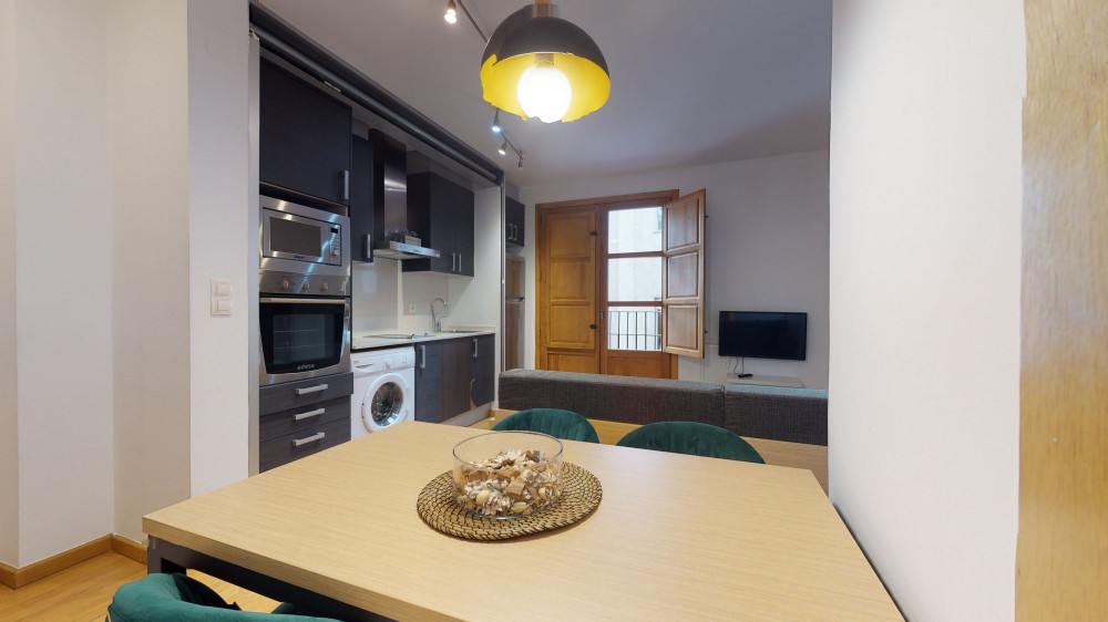 N3. Apartment for 2 people in the city centre preview