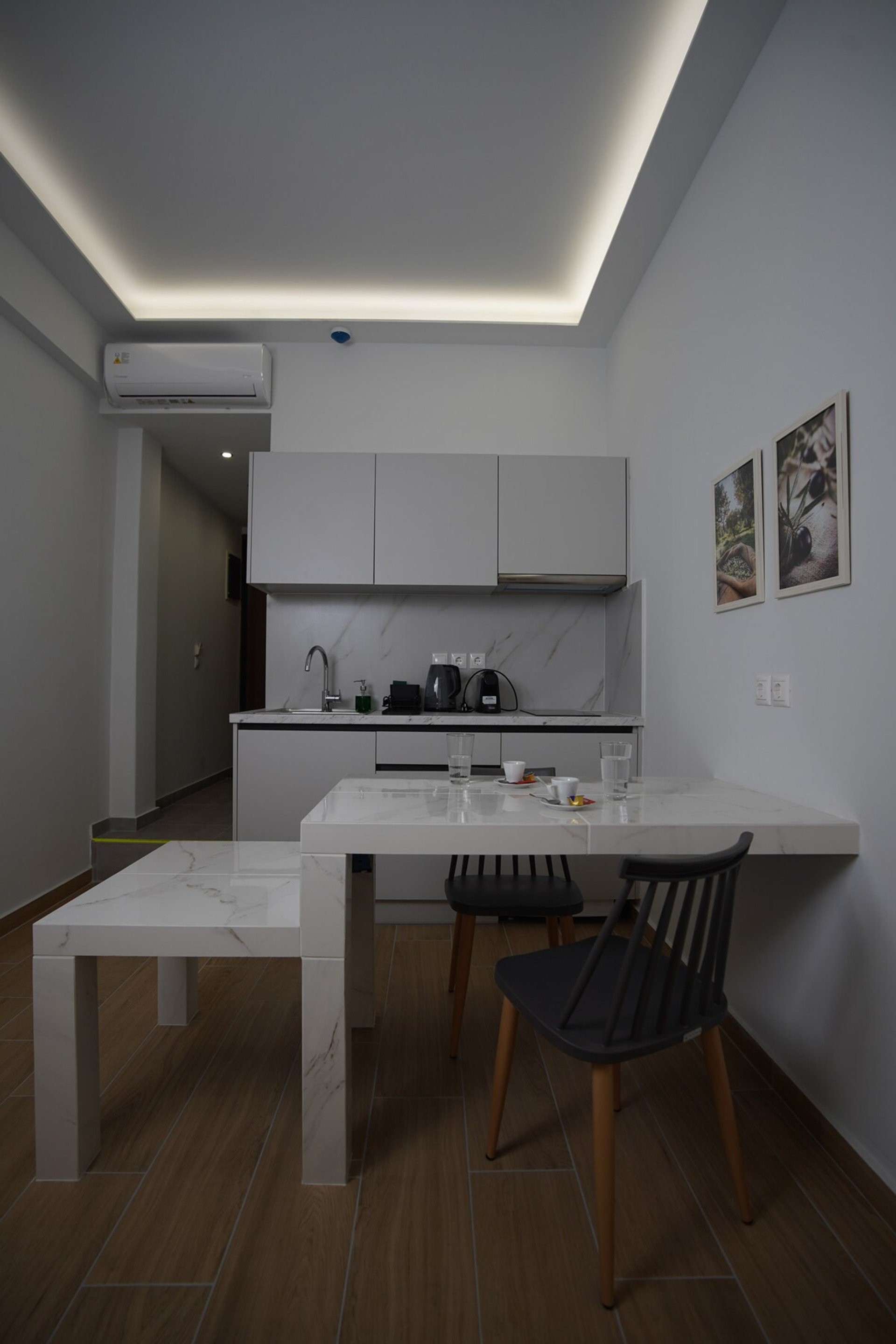 Kitchenette image 1