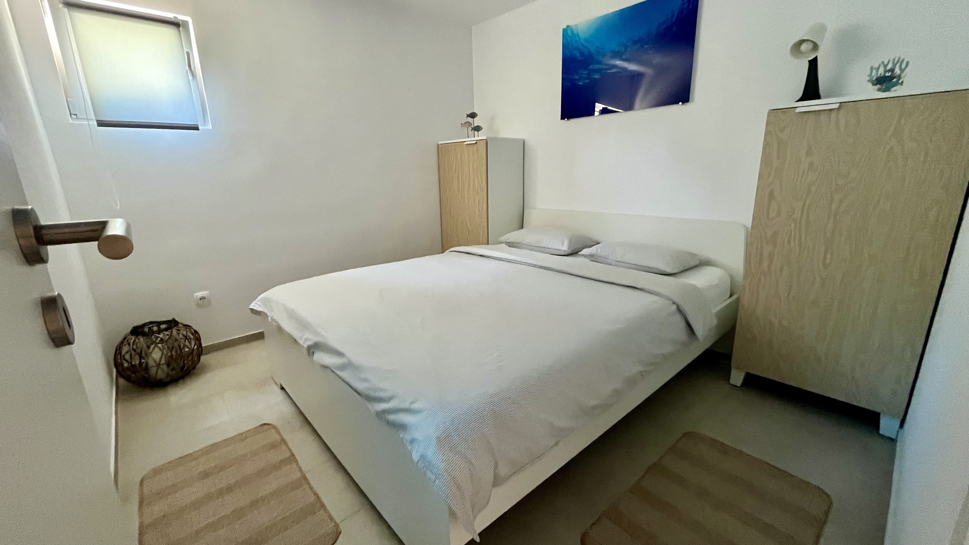 Bedroom with double bed