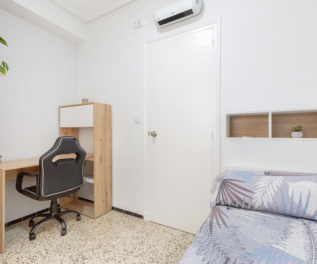 Habitación en Ático en el centro de Elche (4)