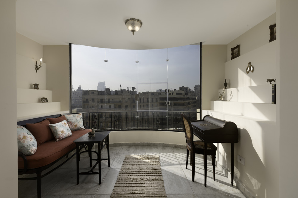 Orabi cozy khan: prime central location preview