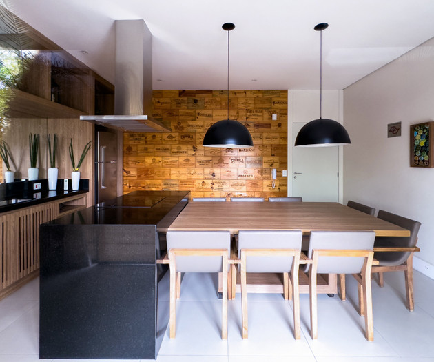 Teljesen felszerelt stúdió 30 méterre a metróállom