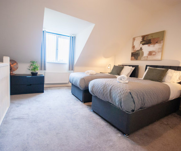 Cozy 3 Bedroom Home | Pet Friendly | Free Street P