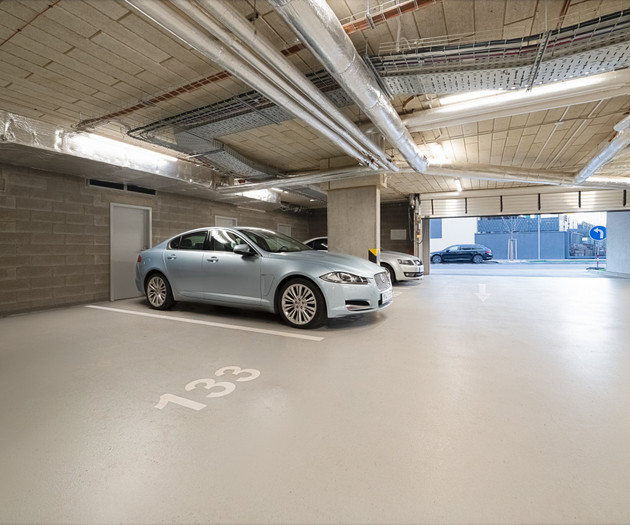 Vista Serenity Apartment with Parking Garage