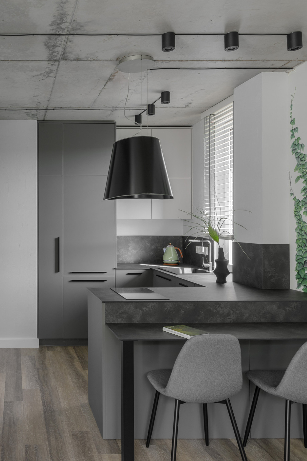 Urban Jungle Apartment 406 preview