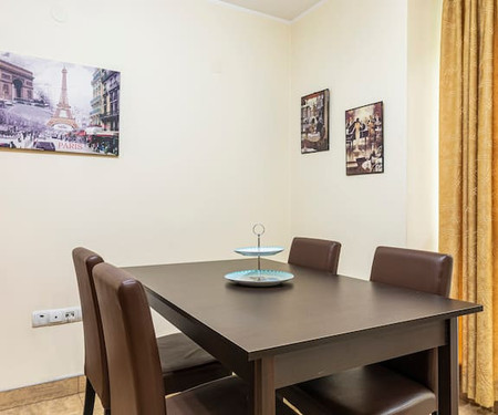 1BD apartment in a calm area near the centre