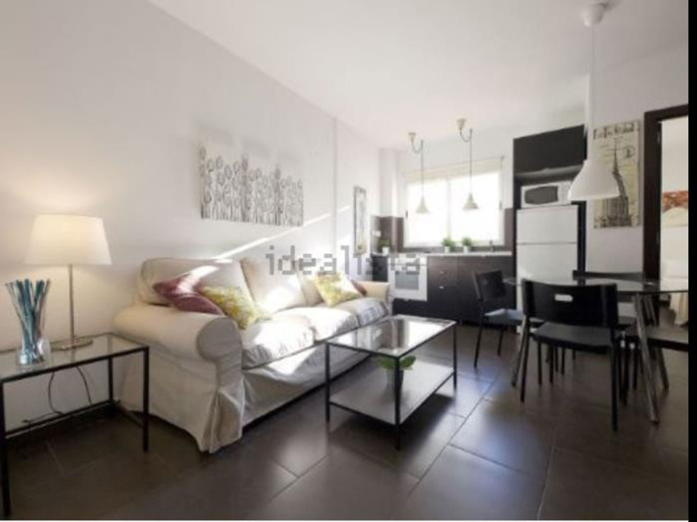 HOMEABOUT CERVANTES APARTMENT 4 (2BR 1BT) preview