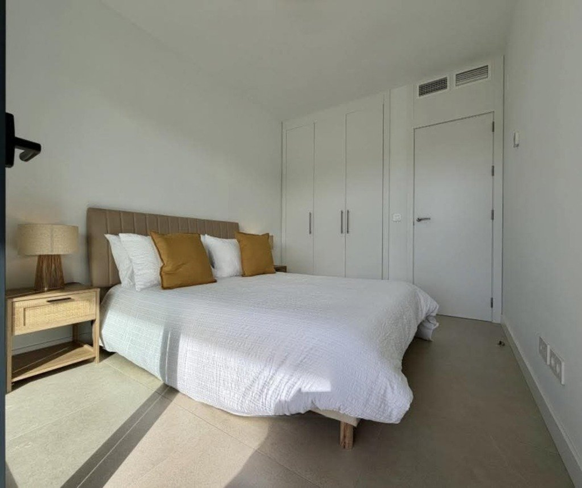 Bedroom with double bed