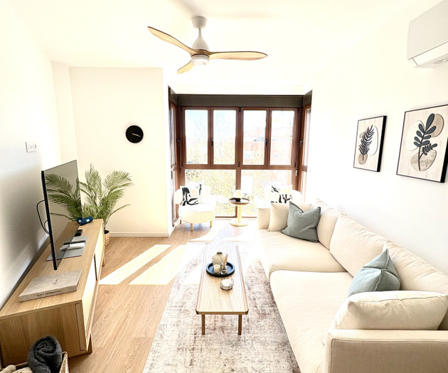 NEW Bright Modern Retreat at Malvarrosa Beach
