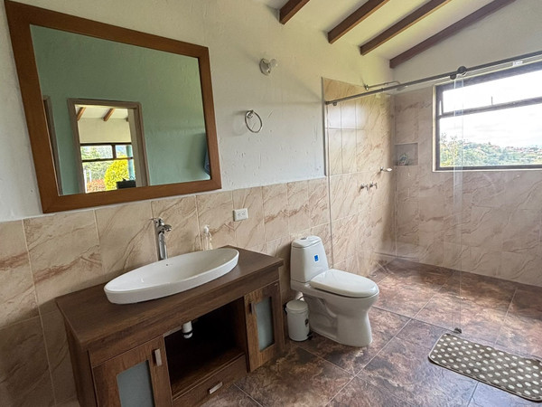 Bathroom 2