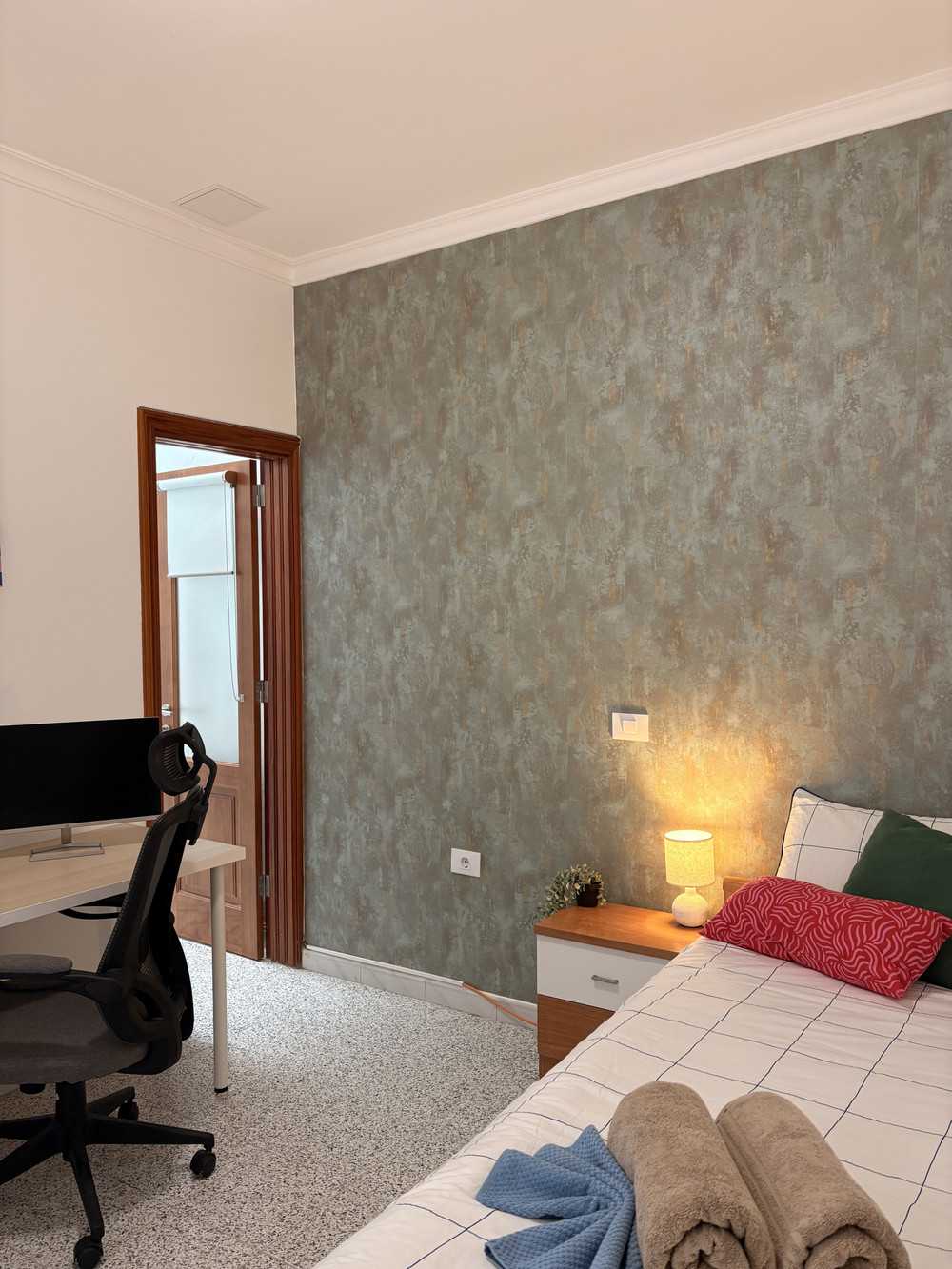 Single room in Coliving Isleta (Room Mustard) preview