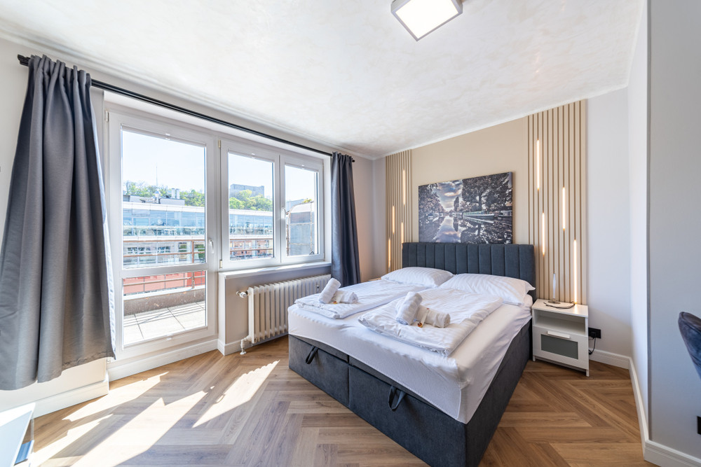 Top floor studio with terrace preview
