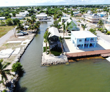 Modern and upscale ocean front oasis