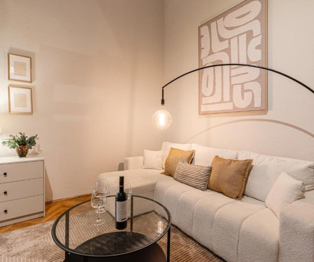 3BR Loft Apartment Heart of Bp Sleeps 8 PLUS